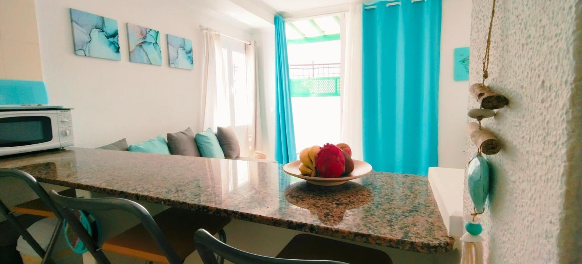 Louise 1 Minuto A Pie Del Mar Apartment Tias Exterior photo